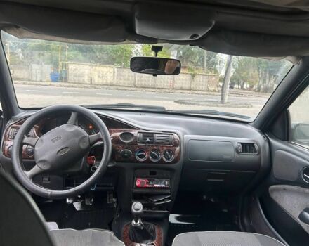 Зеленый Форд Эскорт, объемом двигателя 1.8 л и пробегом 340 тыс. км за 1000 $, фото 11 на Automoto.ua