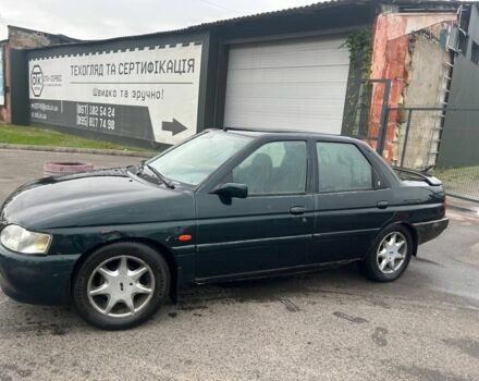 Зеленый Форд Эскорт, объемом двигателя 1.8 л и пробегом 340 тыс. км за 1000 $, фото 2 на Automoto.ua