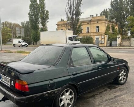 Зеленый Форд Эскорт, объемом двигателя 1.8 л и пробегом 340 тыс. км за 1000 $, фото 5 на Automoto.ua