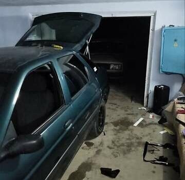 Зеленый Форд Эскорт, объемом двигателя 1.3 л и пробегом 666 тыс. км за 1600 $, фото 11 на Automoto.ua