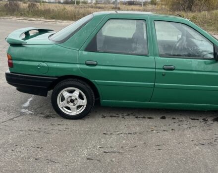 Зелений Форд Ескорт, об'ємом двигуна 1.6 л та пробігом 200 тис. км за 1000 $, фото 7 на Automoto.ua