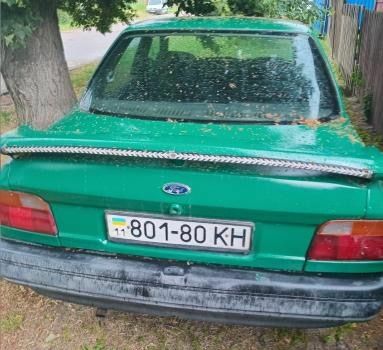 Зелений Форд Ескорт, об'ємом двигуна 1.6 л та пробігом 3 тис. км за 606 $, фото 1 на Automoto.ua