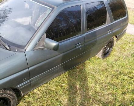 Зеленый Форд Эскорт, объемом двигателя 1.8 л и пробегом 436 тыс. км за 1999 $, фото 14 на Automoto.ua