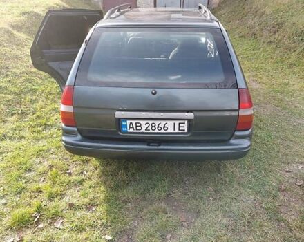 Зеленый Форд Эскорт, объемом двигателя 1.8 л и пробегом 436 тыс. км за 1999 $, фото 25 на Automoto.ua