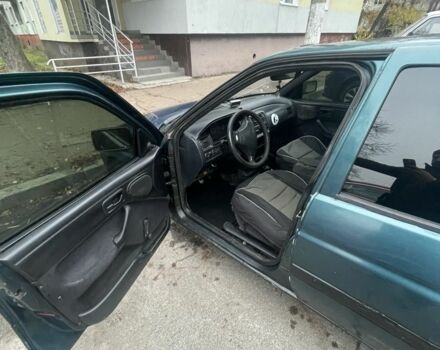 Зелений Форд Ескорт, об'ємом двигуна 1.6 л та пробігом 111 тис. км за 1300 $, фото 3 на Automoto.ua