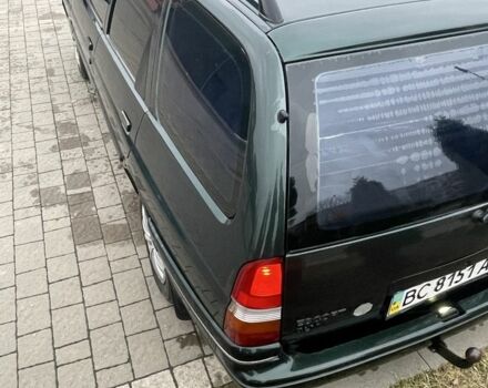 Зеленый Форд Эскорт, объемом двигателя 1.6 л и пробегом 321 тыс. км за 1211 $, фото 6 на Automoto.ua