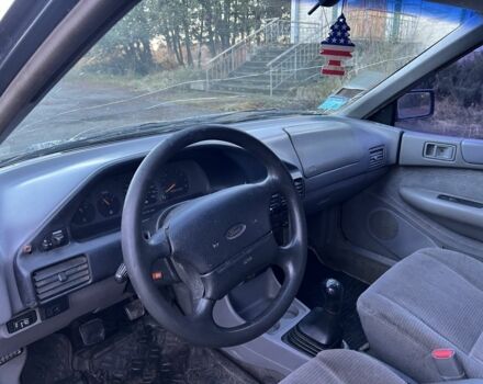 Зеленый Форд Эскорт, объемом двигателя 1.9 л и пробегом 450 тыс. км за 595 $, фото 5 на Automoto.ua