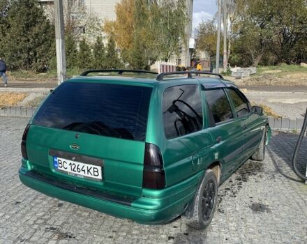 Зеленый Форд Эскорт, объемом двигателя 1.8 л и пробегом 408 тыс. км за 1500 $, фото 4 на Automoto.ua