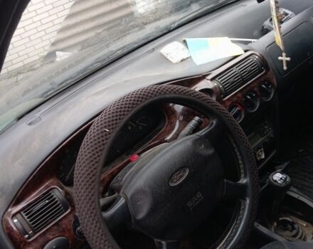 Зеленый Форд Эскорт, объемом двигателя 0 л и пробегом 200 тыс. км за 1200 $, фото 3 на Automoto.ua