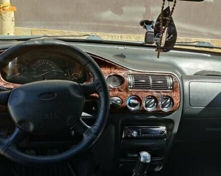 Зеленый Форд Эскорт, объемом двигателя 1.6 л и пробегом 296 тыс. км за 2400 $, фото 7 на Automoto.ua