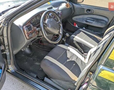 Зеленый Форд Эскорт, объемом двигателя 1.6 л и пробегом 217 тыс. км за 2000 $, фото 18 на Automoto.ua