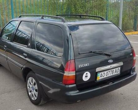 Зеленый Форд Эскорт, объемом двигателя 1.6 л и пробегом 296 тыс. км за 2400 $, фото 16 на Automoto.ua