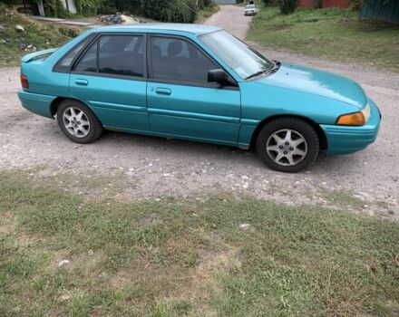 Зеленый Форд Эскорт, объемом двигателя 1.9 л и пробегом 170 тыс. км за 1500 $, фото 5 на Automoto.ua