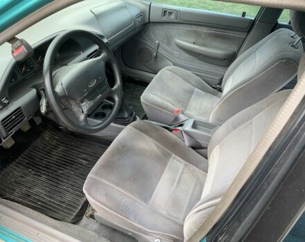 Зеленый Форд Эскорт, объемом двигателя 1.9 л и пробегом 170 тыс. км за 1500 $, фото 8 на Automoto.ua