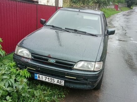 Зелений Форд Ескорт, об'ємом двигуна 1.6 л та пробігом 149 тис. км за 800 $, фото 1 на Automoto.ua