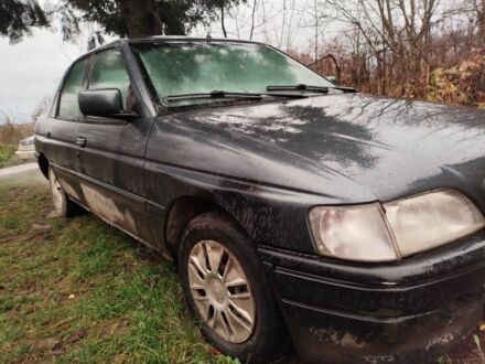 Зеленый Форд Эскорт, объемом двигателя 0 л и пробегом 999 тыс. км за 378 $, фото 1 на Automoto.ua