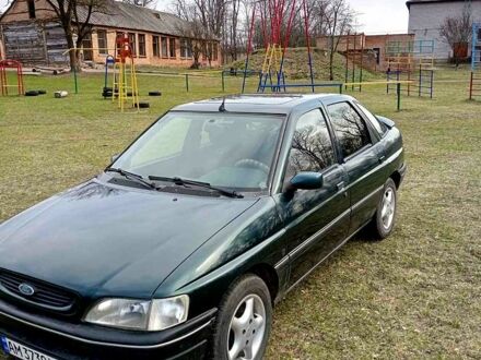 Форд Эскорт 1993 в Житомире на Automoto.ua Зеленый Форд Эскорт, объемом двигателя 1.8 л и пробегом 0 тыс. км за 1200 $, фото 1 на Automoto.ua