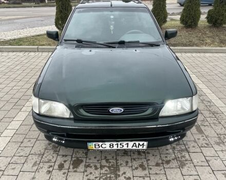 Зелений Форд Ескорт, об'ємом двигуна 1.6 л та пробігом 321 тис. км за 1211 $, фото 1 на Automoto.ua