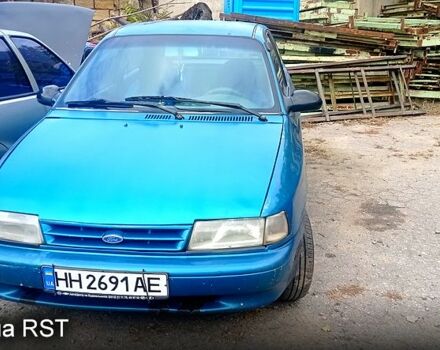 Зелений Форд Ескорт, об'ємом двигуна 1.6 л та пробігом 222 тис. км за 1000 $, фото 1 на Automoto.ua