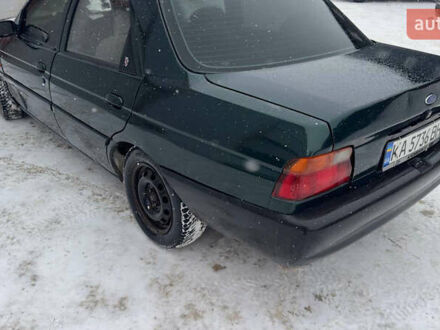 Зелений Форд Ескорт, об'ємом двигуна 1.6 л та пробігом 300 тис. км за 700 $, фото 1 на Automoto.ua