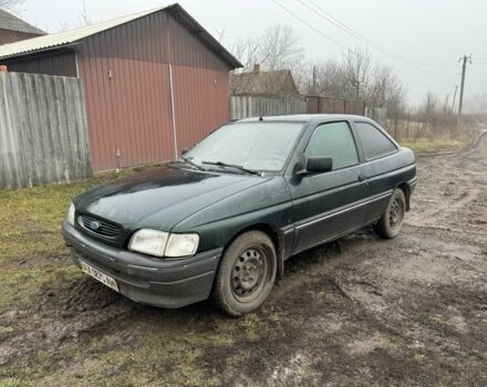 Зеленый Форд Эскорт, объемом двигателя 1.6 л и пробегом 258 тыс. км за 850 $, фото 1 на Automoto.ua