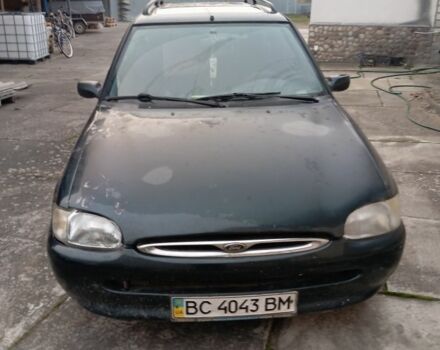 Зеленый Форд Эскорт, объемом двигателя 0 л и пробегом 200 тыс. км за 1200 $, фото 1 на Automoto.ua