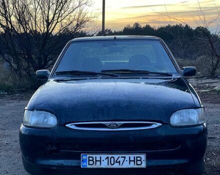 Зелений Форд Ескорт, об'ємом двигуна 1.8 л та пробігом 238 тис. км за 1600 $, фото 1 на Automoto.ua