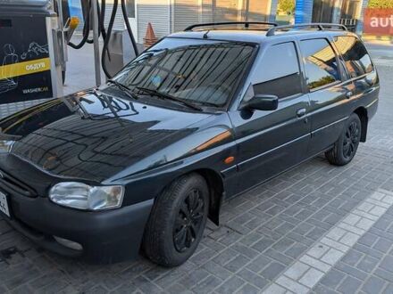 Форд Эскорт 1996 в Полтаве на Automoto.ua Зеленый Форд Эскорт, объемом двигателя 1.6 л и пробегом 217 тыс. км за 2000 $, фото 1 на Automoto.ua