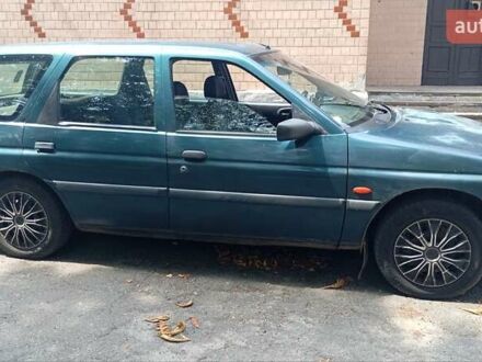 Форд Эскорт 1997 в Корсунь-Шевченковском на Automoto.ua Зеленый Форд Эскорт, объемом двигателя 1.3 л и пробегом 38 тыс. км за 1250 $, фото 1 на Automoto.ua