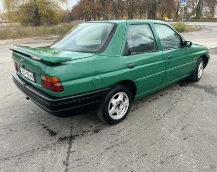 Зеленый Форд Эскорт, объемом двигателя 1.6 л и пробегом 200 тыс. км за 1000 $, фото 1 на Automoto.ua