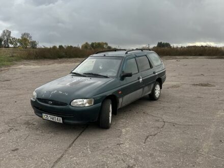 Форд Ескорт 1998 у Чернігові на Automoto.ua Зелений Форд Ескорт, об'ємом двигуна 1.6 л та пробігом 150 тис. км за 950 $, фото 1 на Automoto.ua