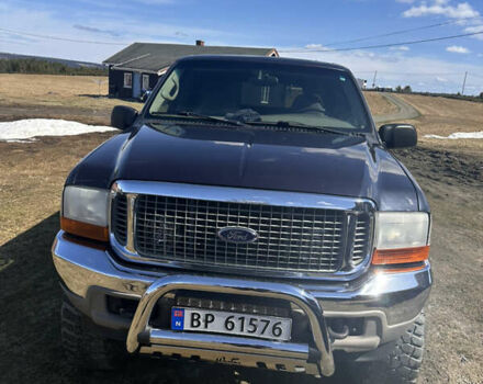 Форд Экскурсия, объемом двигателя 6.8 л и пробегом 180 тыс. км за 33000 $, фото 5 на Automoto.ua