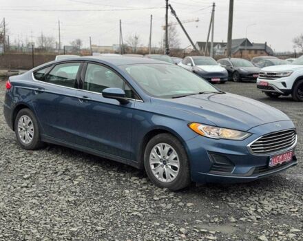 Синий Форд Экскурсия, объемом двигателя 2.5 л и пробегом 131 тыс. км за 9800 $, фото 1 на Automoto.ua