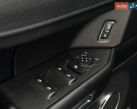 Белый Форд Экспедиция, объемом двигателя 3.5 л и пробегом 157 тыс. км за 26300 $, фото 20 на Automoto.ua