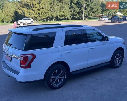 Форд Экспедиция 2019 в Ровно на Automoto.ua Белый Форд Экспедиция, объемом двигателя 3.5 л и пробегом 157 тыс. км за 26000 $, фото 54 на Automoto.ua