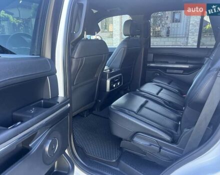 Форд Экспедиция 2019 в Ровно на Automoto.ua Белый Форд Экспедиция, объемом двигателя 3.5 л и пробегом 157 тыс. км за 26000 $, фото 33 на Automoto.ua