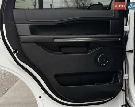 Белый Форд Экспедиция, объемом двигателя 3.5 л и пробегом 157 тыс. км за 26300 $, фото 44 на Automoto.ua