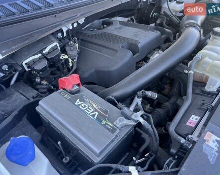 Форд Экспедиция 2019 в Ровно на Automoto.ua Белый Форд Экспедиция, объемом двигателя 3.5 л и пробегом 157 тыс. км за 26000 $, фото 47 на Automoto.ua