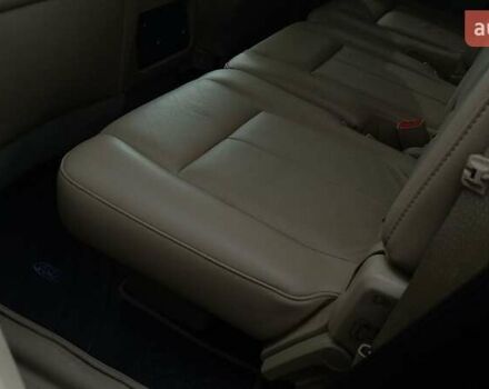 Черный Форд Экспедиция, объемом двигателя 3.5 л и пробегом 170 тыс. км за 17890 $, фото 15 на Automoto.ua