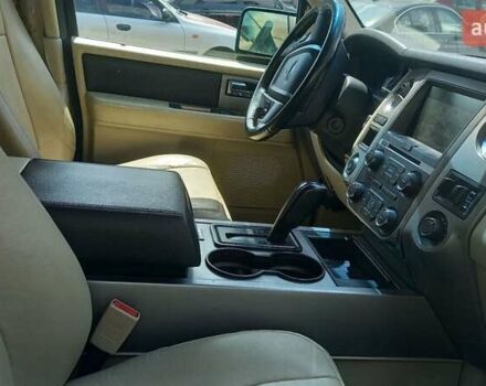 Черный Форд Экспедиция, объемом двигателя 3.5 л и пробегом 170 тыс. км за 17890 $, фото 3 на Automoto.ua