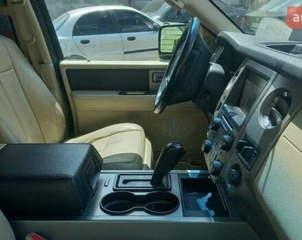 Черный Форд Экспедиция, объемом двигателя 3.5 л и пробегом 170 тыс. км за 17890 $, фото 4 на Automoto.ua