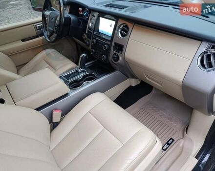 Форд Экспедиция 2016 в Киеве на Automoto.ua Черный Форд Экспедиция, объемом двигателя 3.5 л и пробегом 233 тыс. км за 22500 $, фото 11 на Automoto.ua