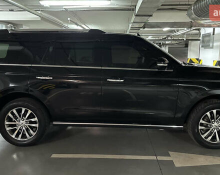 Черный Форд Экспедиция, объемом двигателя 3.5 л и пробегом 143 тыс. км за 31900 $, фото 1 на Automoto.ua