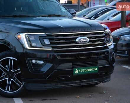 Черный Форд Экспедиция, объемом двигателя 3.5 л и пробегом 31 тыс. км за 48000 $, фото 1 на Automoto.ua