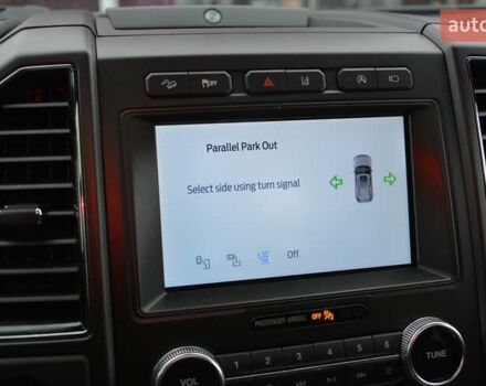 Черный Форд Экспедиция, объемом двигателя 3.5 л и пробегом 31 тыс. км за 48000 $, фото 33 на Automoto.ua