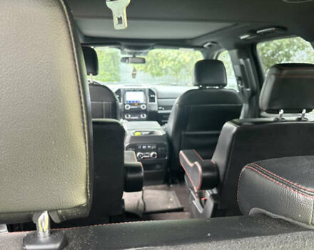 Чорний Форд Экспедиція, об'ємом двигуна 3.5 л та пробігом 140 тис. км за 39999 $, фото 11 на Automoto.ua