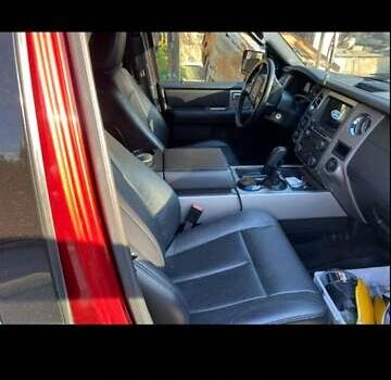 Форд Экспедиция 2016 в Киеве на Automoto.ua Красный Форд Экспедиция, объемом двигателя 3.5 л и пробегом 249 тыс. км за 19989 $, фото 101 на Automoto.ua