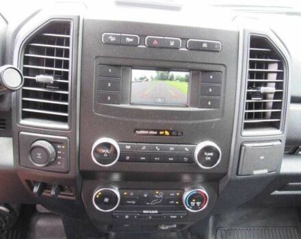 Красный Форд Экспедиция, объемом двигателя 3.5 л и пробегом 32 тыс. км за 5700 $, фото 6 на Automoto.ua