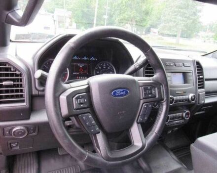 Красный Форд Экспедиция, объемом двигателя 3.5 л и пробегом 32 тыс. км за 5700 $, фото 5 на Automoto.ua