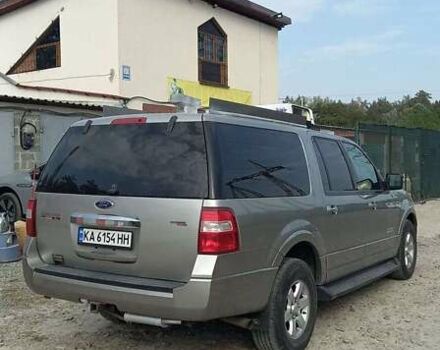 Серый Форд Экспедиция, объемом двигателя 5.4 л и пробегом 106 тыс. км за 11990 $, фото 4 на Automoto.ua